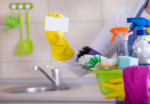 Office cleaning service in Cleaninghouse for a professional workplace