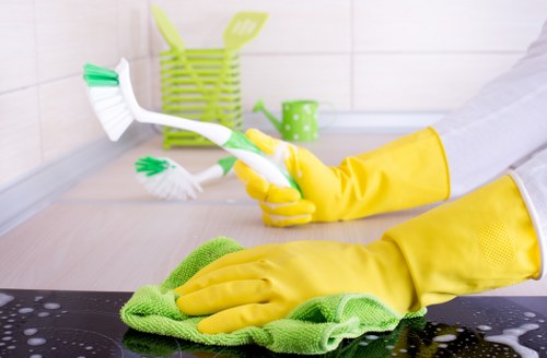 Commercial cleaning service for offices and shops in Cleaninghouse