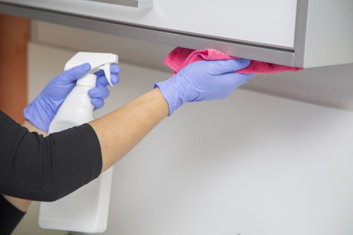 Cleaning team providing a flexible local deep clean